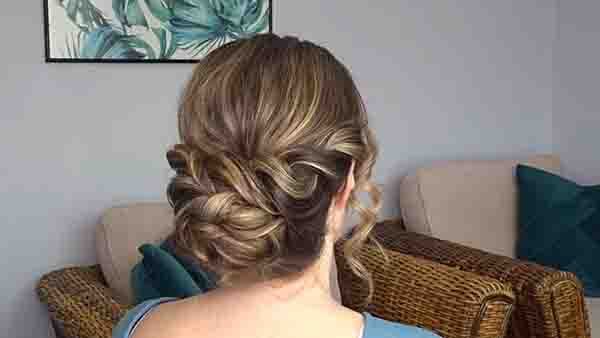 Twisted Chignon from Flat Twists