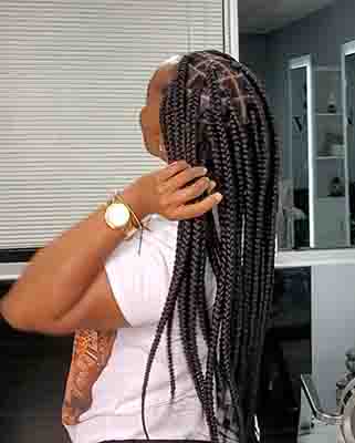 Exploring Knotless Box Braids: A World of Sizes, Lengths, and Customization