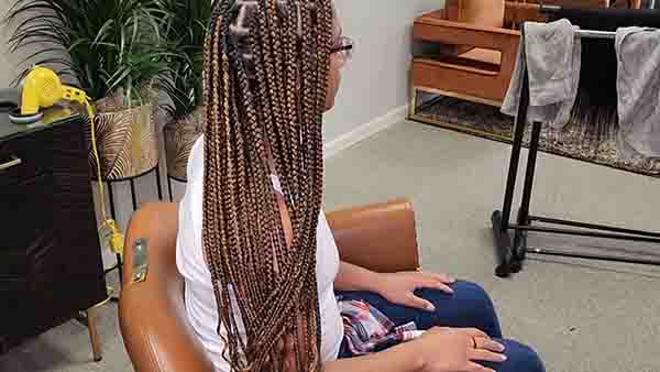 Factors Influencing the Longevity of Large Knotless Braids